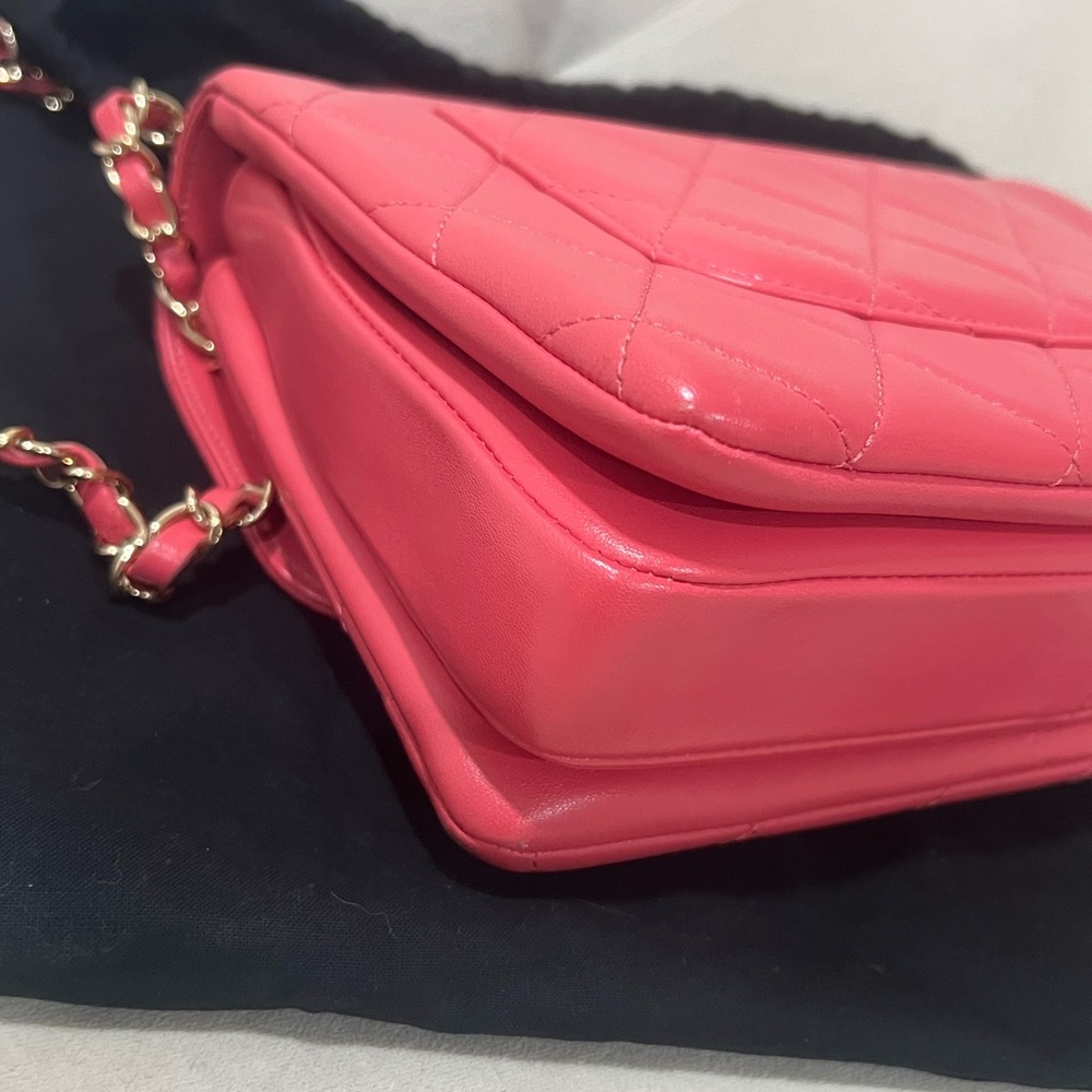 🌸🌸Pink CHANEL Trendy Quilted Top Handle Shoulder Bag in with Gold Hardware - Picture 10 of 15